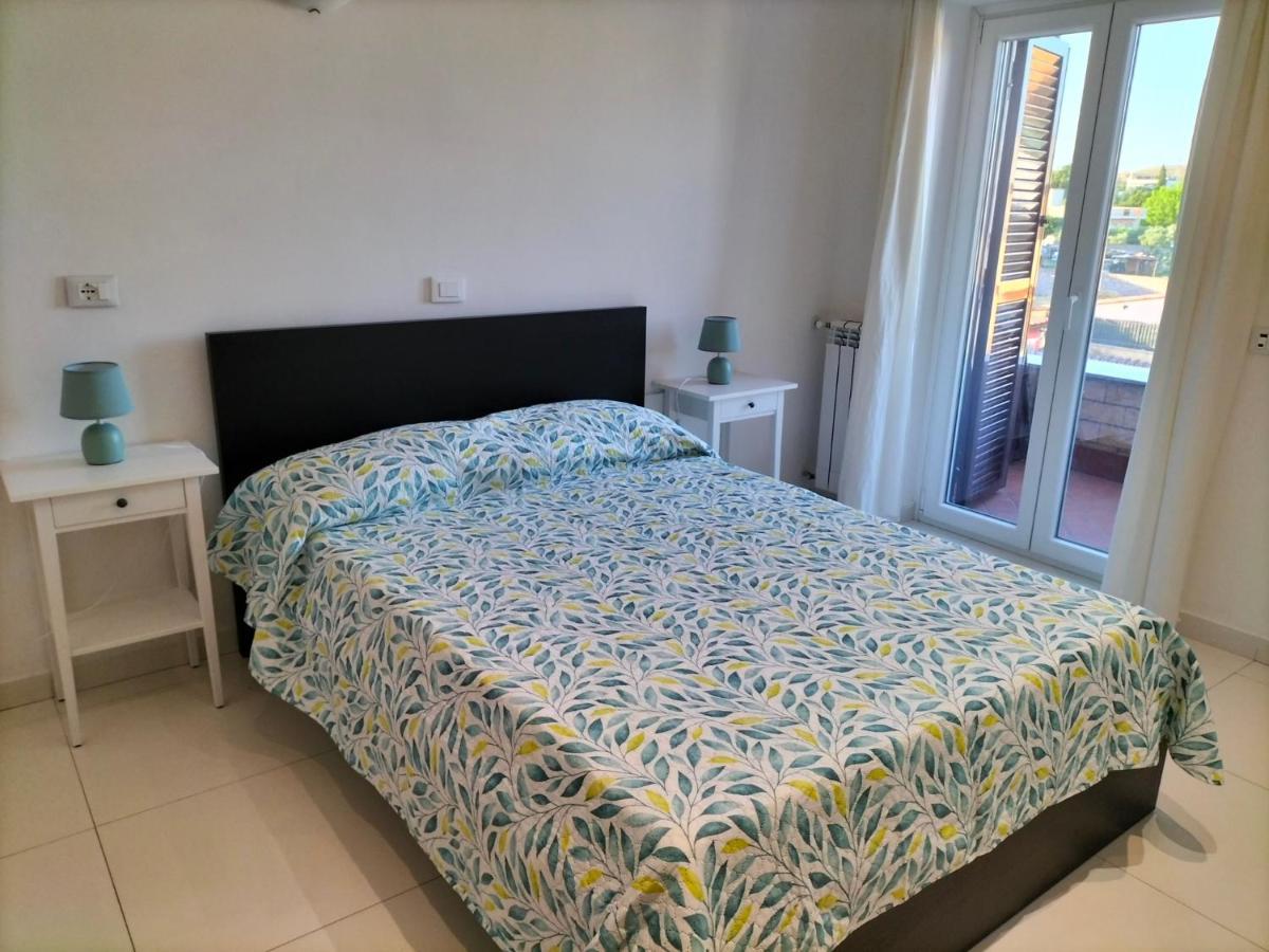ポンテ・ガレリア The House Fiera Di Roma Aeroporto Fiumicino Bed & Breakfast エクステリア 写真