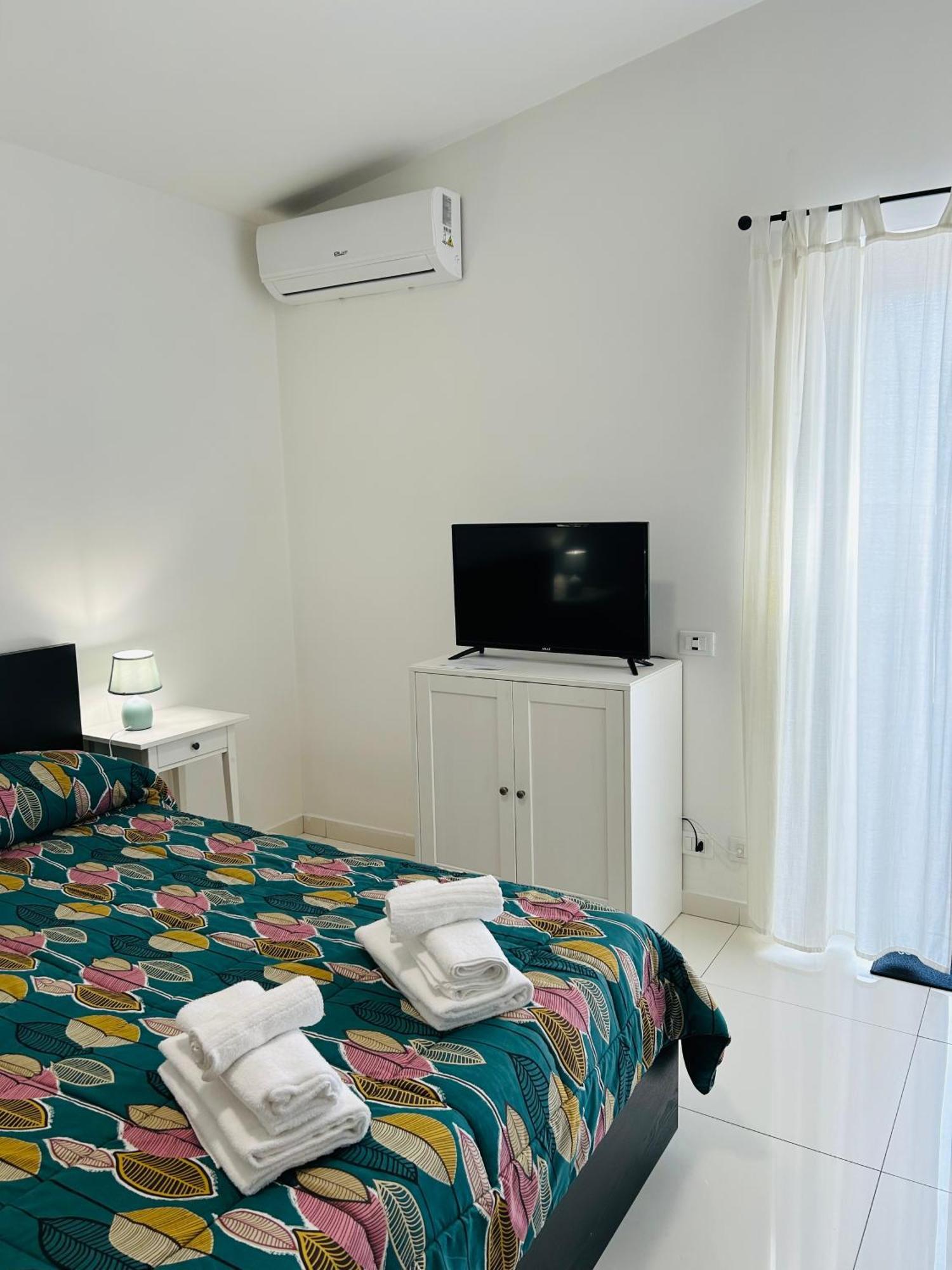 ポンテ・ガレリア The House Fiera Di Roma Aeroporto Fiumicino Bed & Breakfast エクステリア 写真