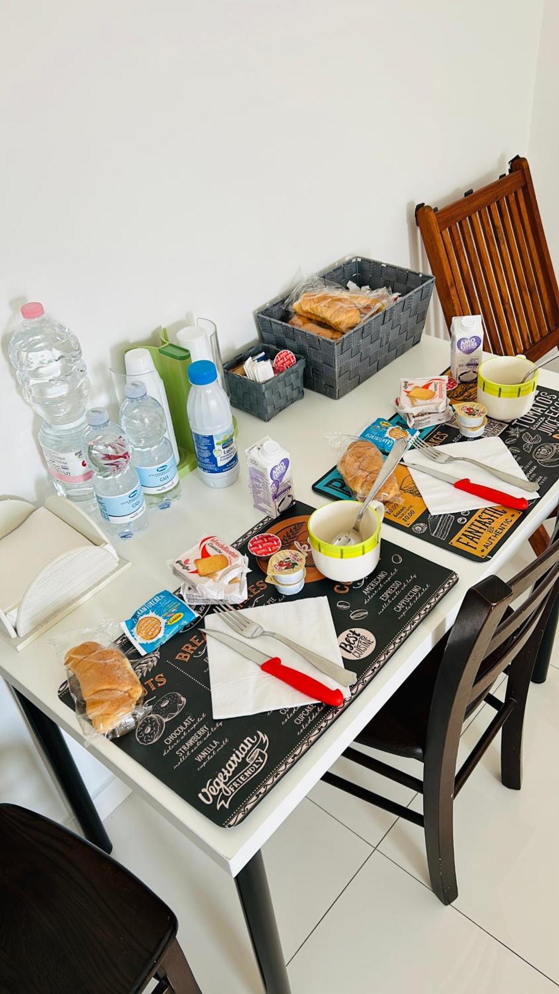 ポンテ・ガレリア The House Fiera Di Roma Aeroporto Fiumicino Bed & Breakfast エクステリア 写真